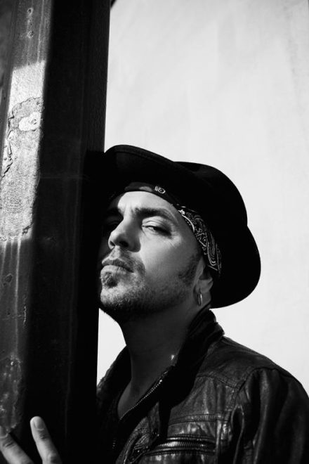 Interview: Hawksley Workman plays Whitby, Dracula’s small town, Nov. 28